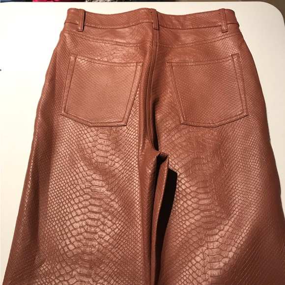 Aritzia Wilfred The Melina Python Embossed Faux Leather Pants in Cognac Brown 6 - Picture 9 of 12